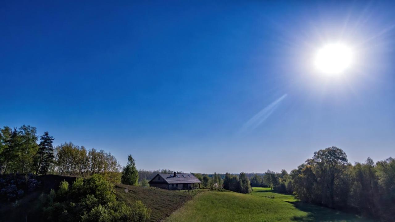 Zurawi Jar Bed and Breakfast Wabrzezno Eksteriør billede